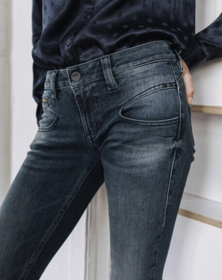 FREEMAN T PORTER Alexa cropped flaxton