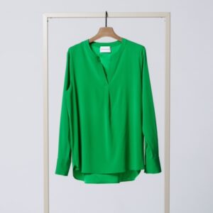 Herzen‘sangelegenheit Seidenbluse Classic green-bae