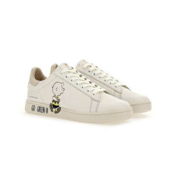 MOA Sneaker Snoopy & Charlie Brown