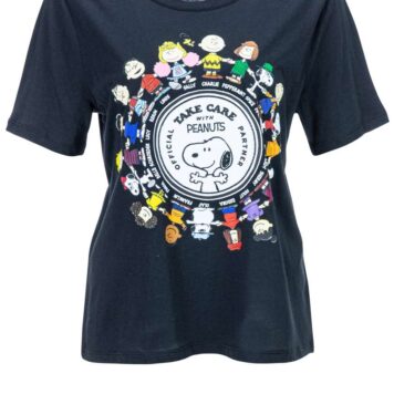 PRINCESS GOES HOLLYWOOD T-Shirt Peanuts Friends