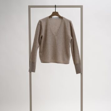 Herzen‘sangelegenheit Pullover classic grayscale
