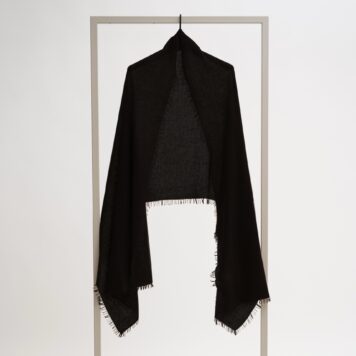 Herzen‘sangelegenheit Kaschmir-Schal black
