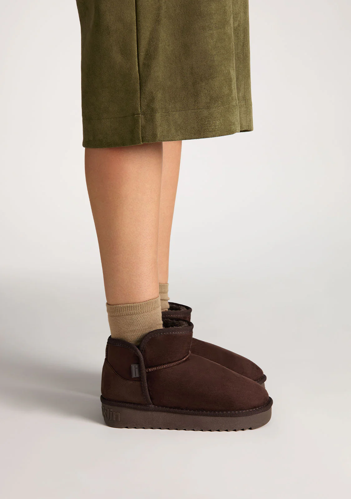 D.FRANKLIN Booty Nordic Low Basic chocolate