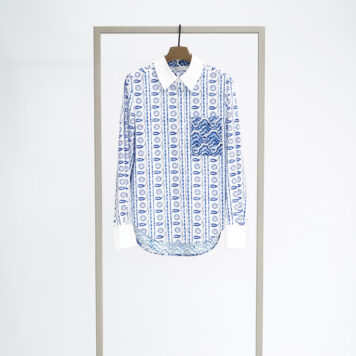 Herzen‘sangelegenheit Bluse azure-superwhite-multi