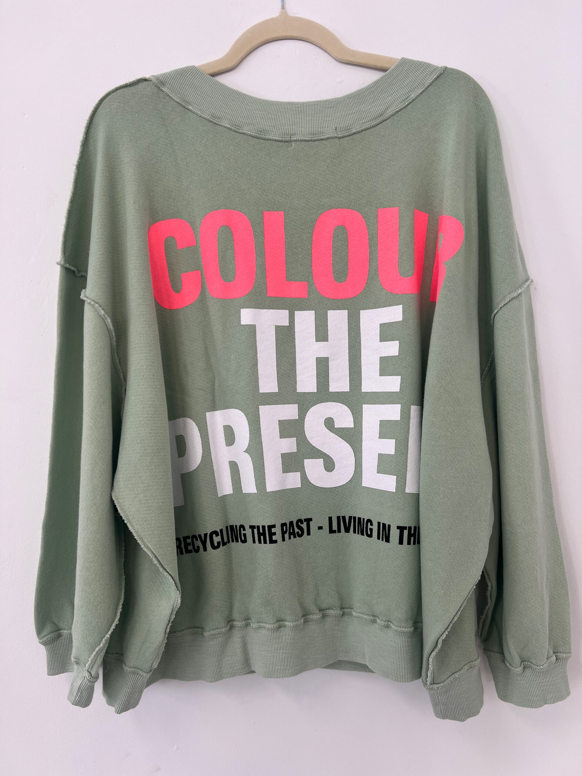 liv bergen Sweater Sky Organic green ash – Bild 4