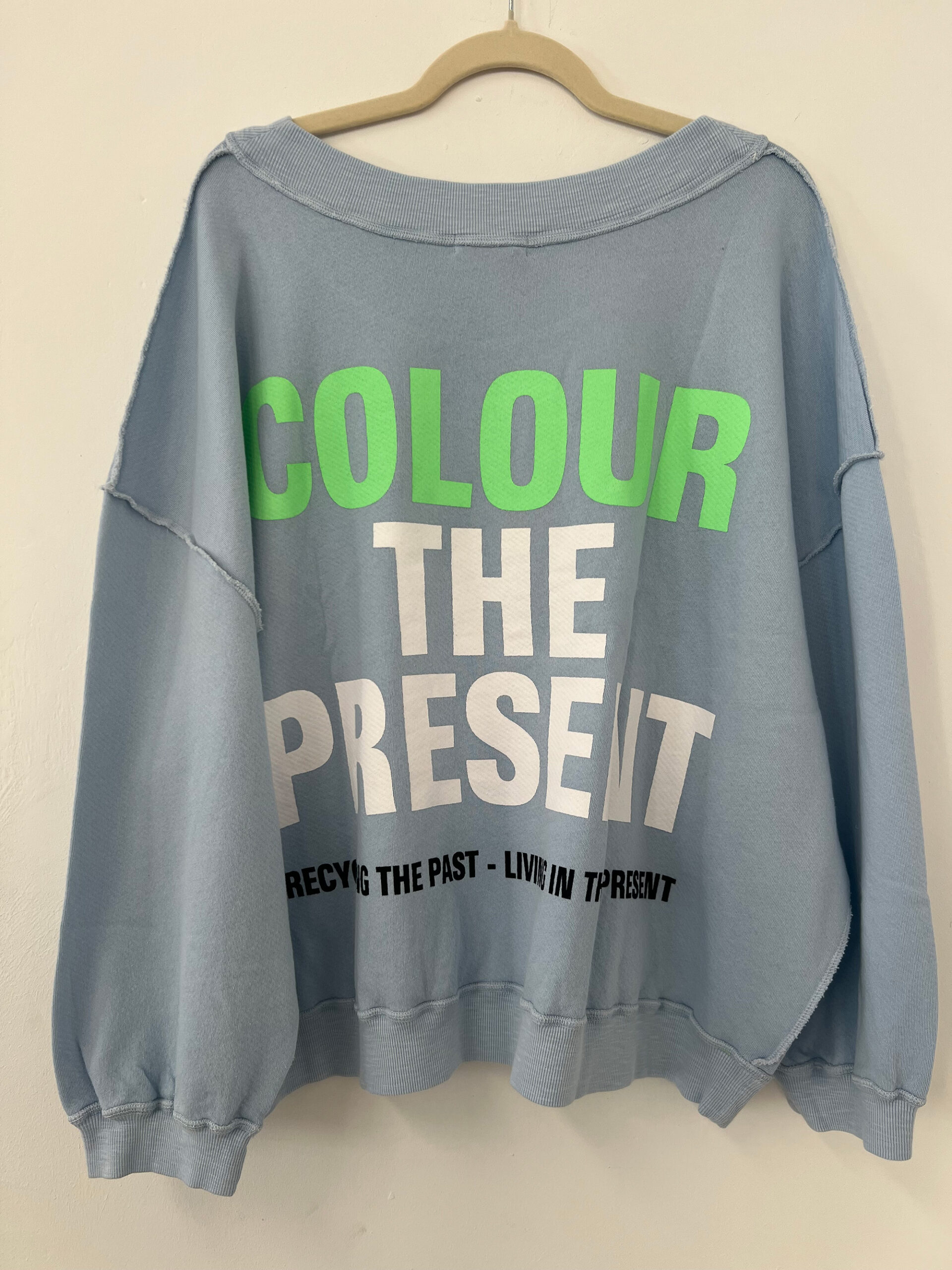 liv bergen Sweater Sky Organic light blue – Bild 4